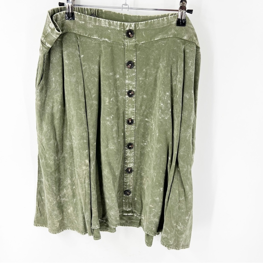 ✅ Torrid Green Challis‎ Skirtall Womens Size 1